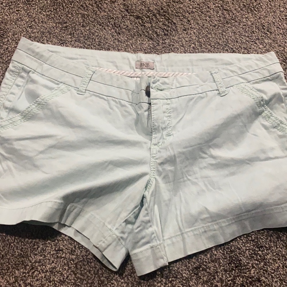 Women’s BKE Aqua Shorts Size 32